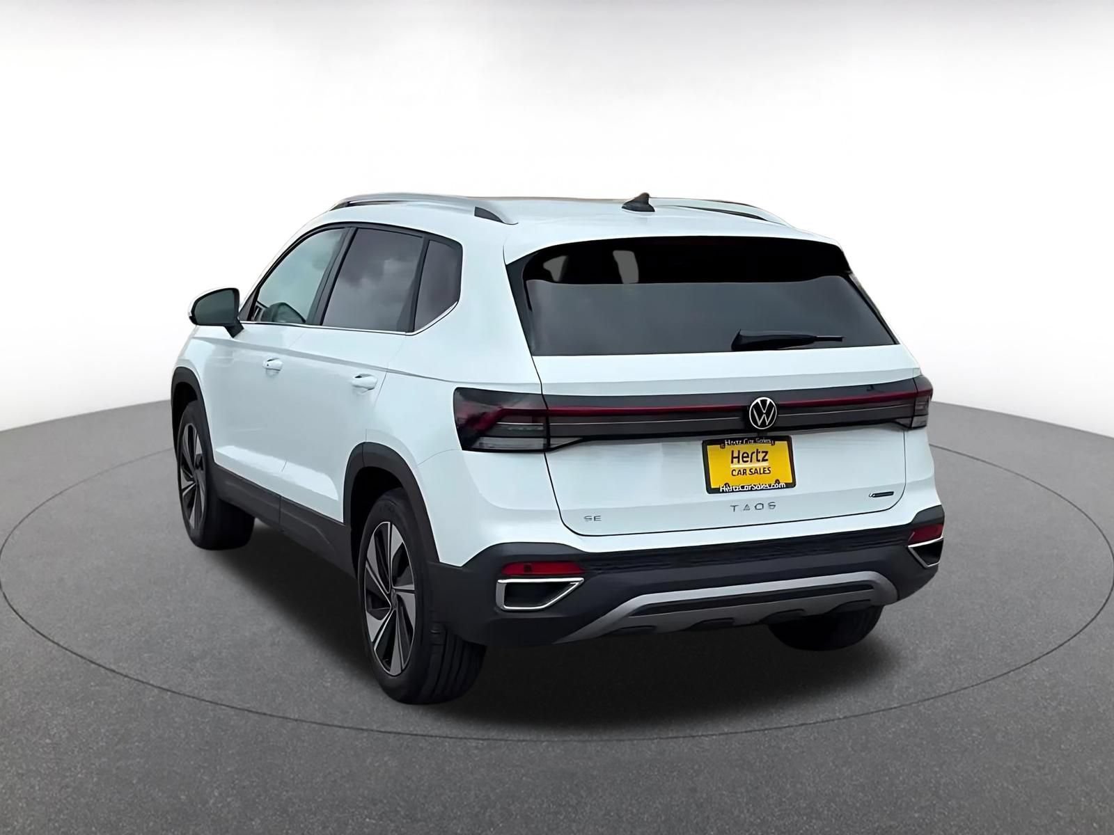 Thumbnail: 2026 Volkswagen Taos - 11