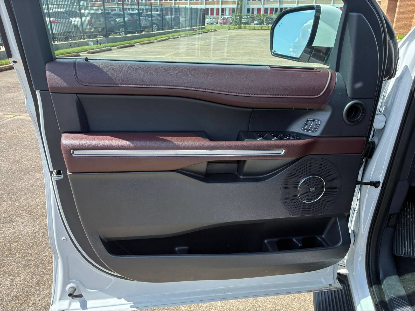 Thumbnail: 2024 Ford Expedition - 18