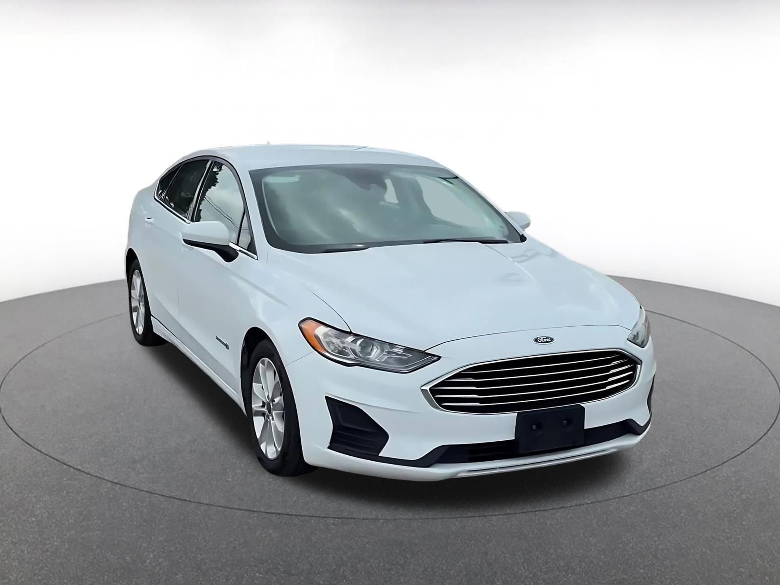 Thumbnail: 2019 Ford Fusion - 3