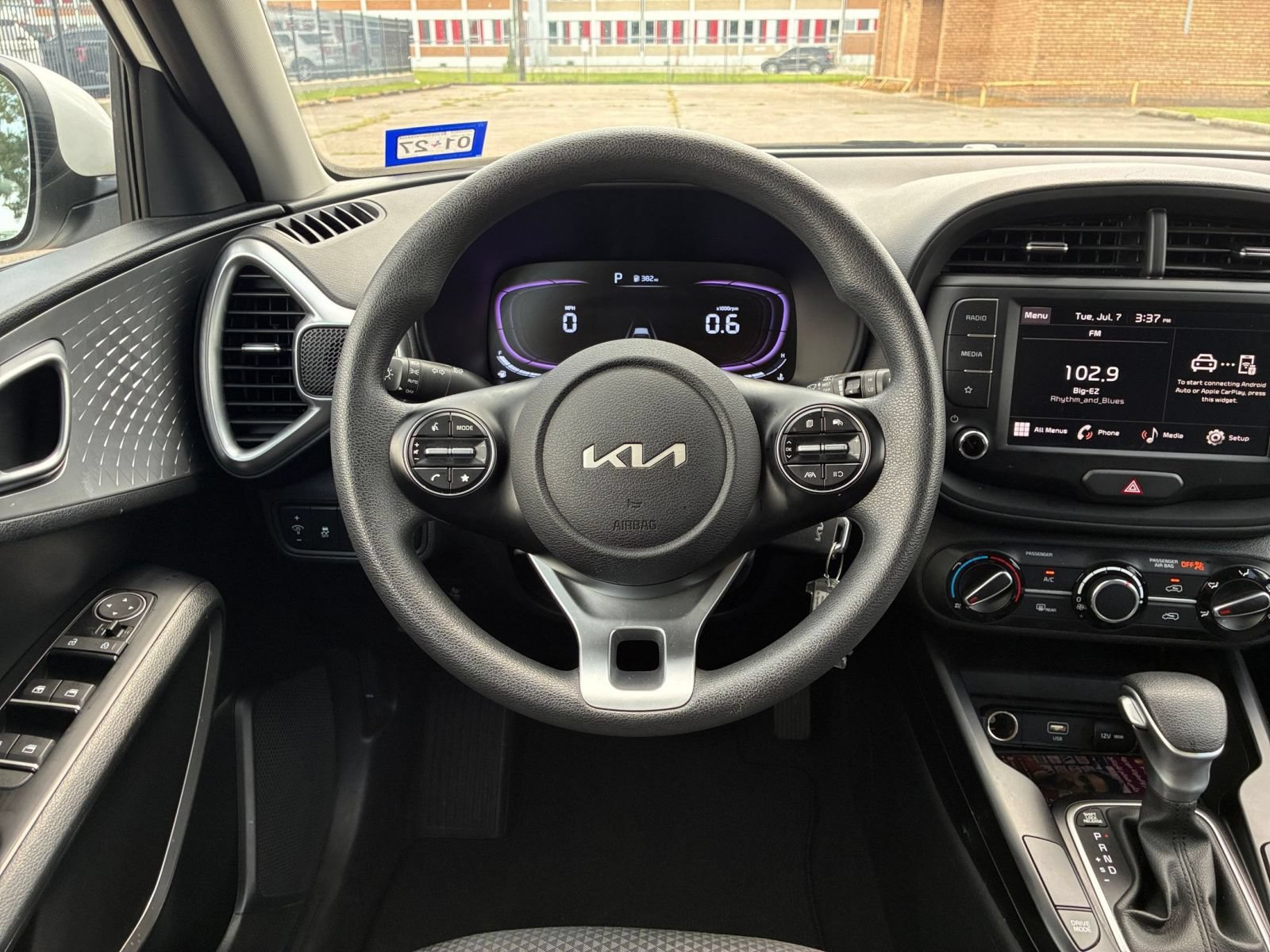 Thumbnail: 2025 Kia Soul - 27
