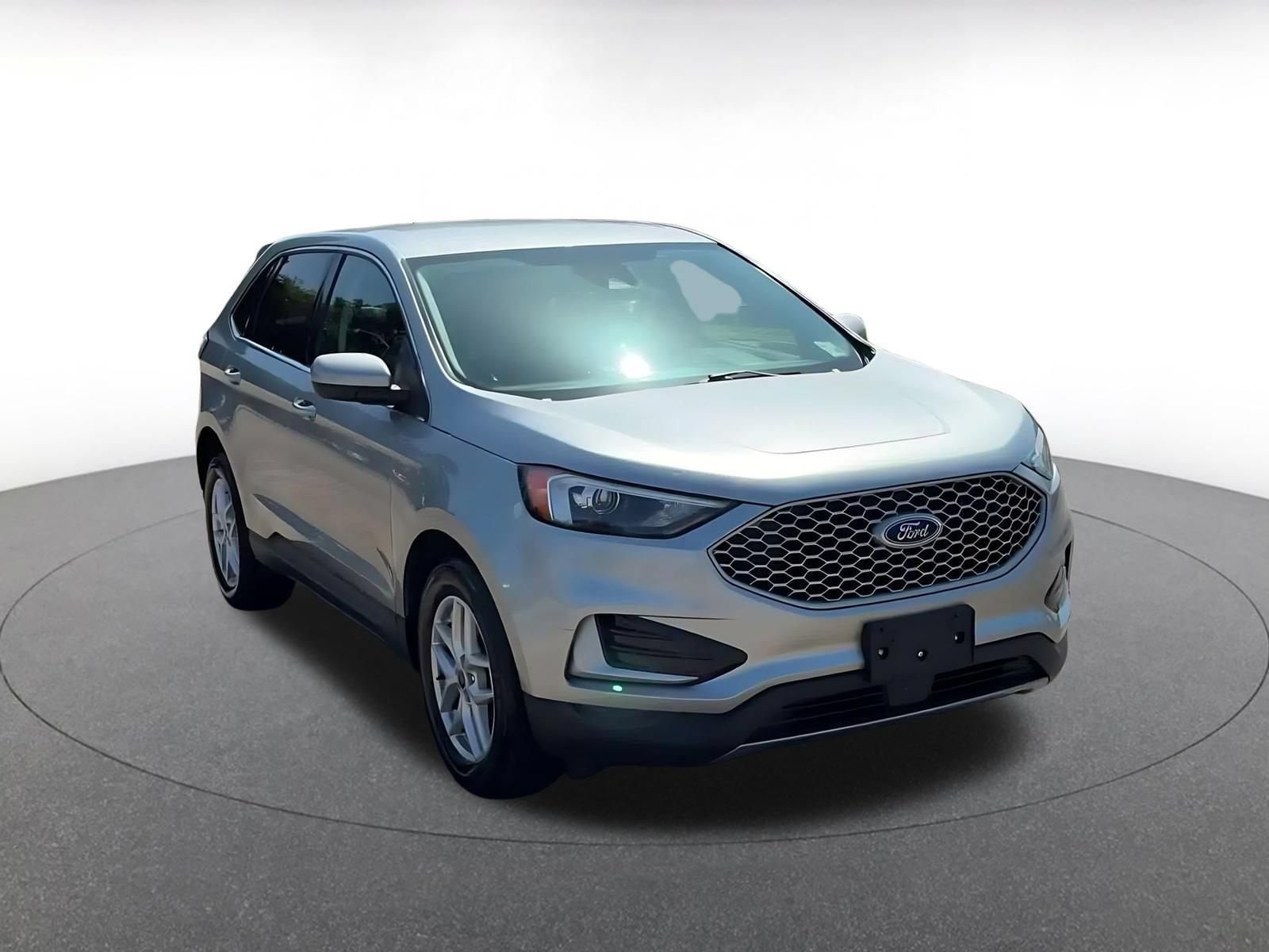 Thumbnail: 2024 Ford Edge - 3