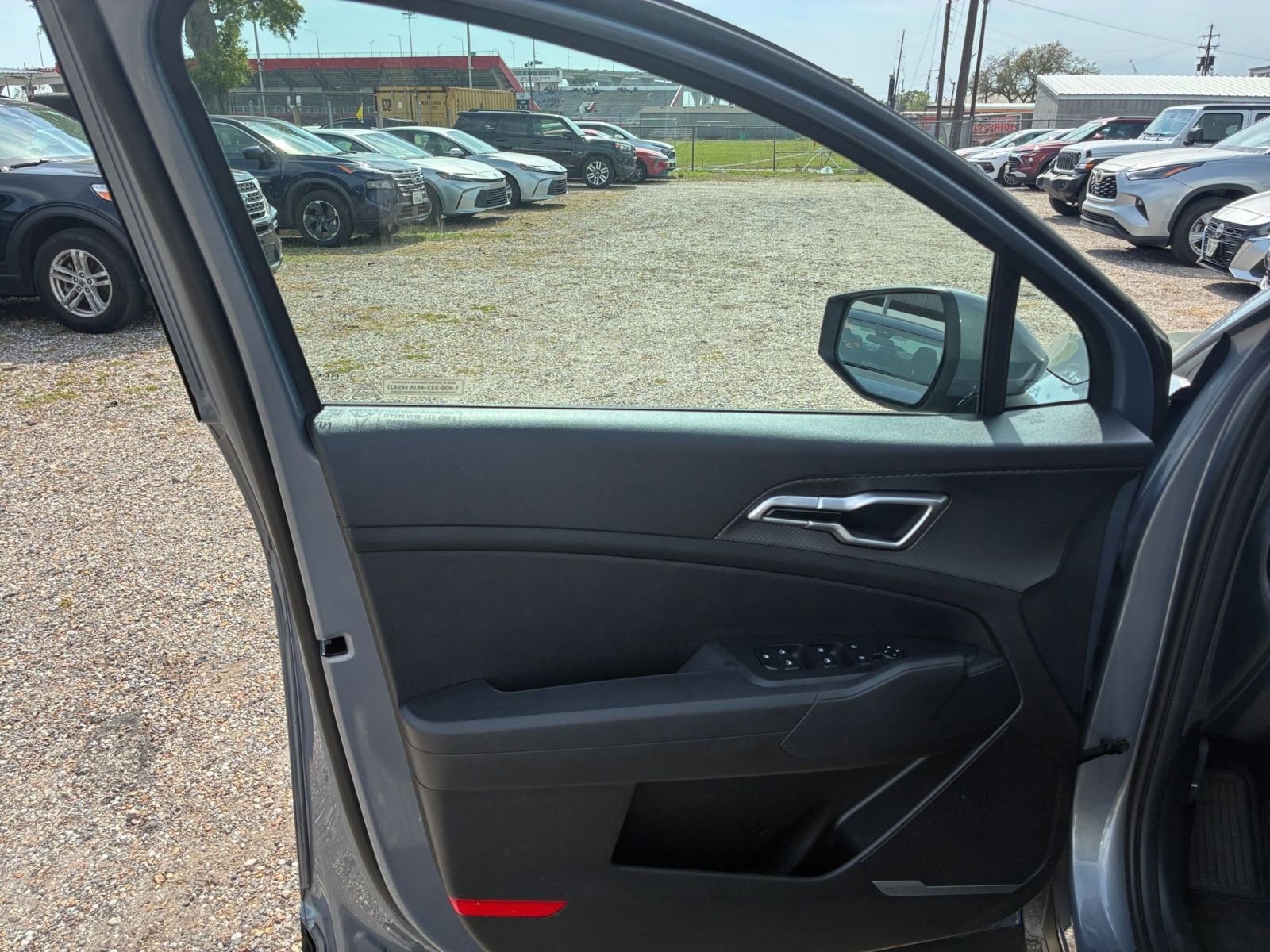 Thumbnail: 2025 Kia Sportage - 18