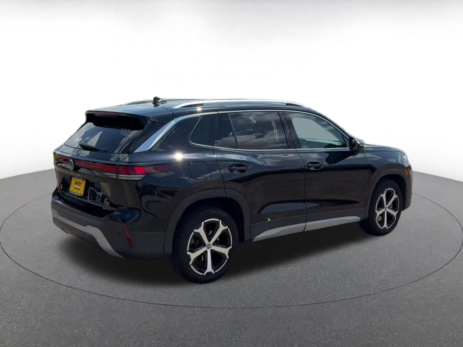 Thumbnail: 2026 Volkswagen Tiguan - 12