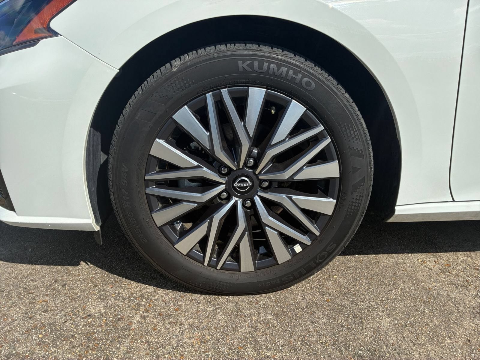 Thumbnail: 2026 Nissan Altima - 29