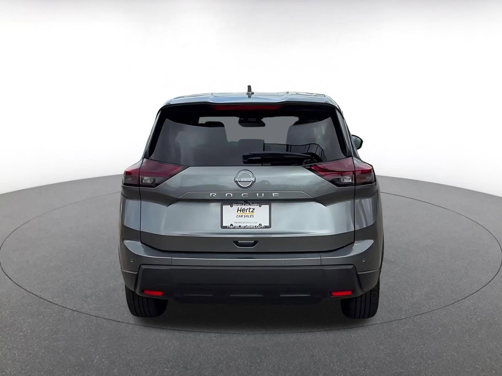 Thumbnail: 2025 Nissan Rogue - 12