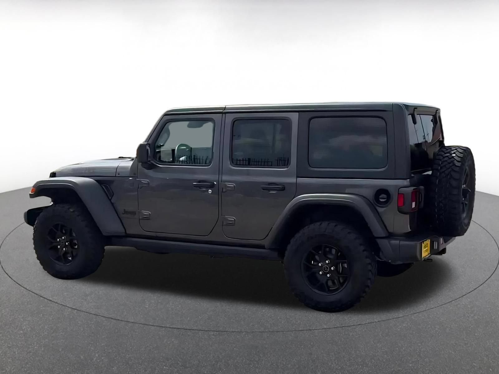 Thumbnail: 2025 Jeep Wrangler - 9