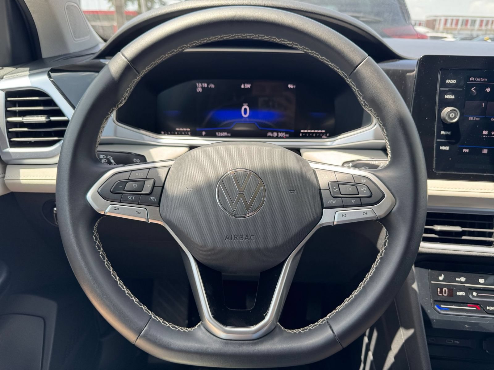 Thumbnail: 2026 Volkswagen Taos - 27