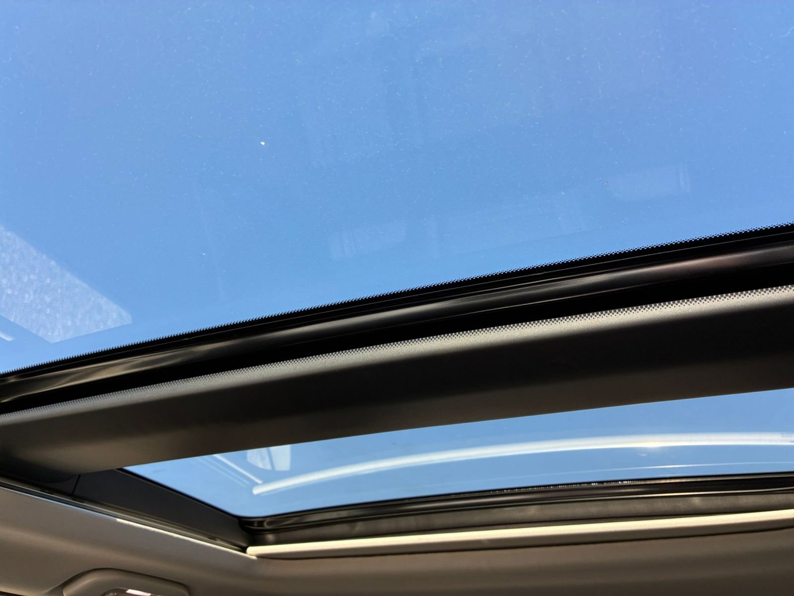 Thumbnail: 2025 Mazda CX-50 - 32