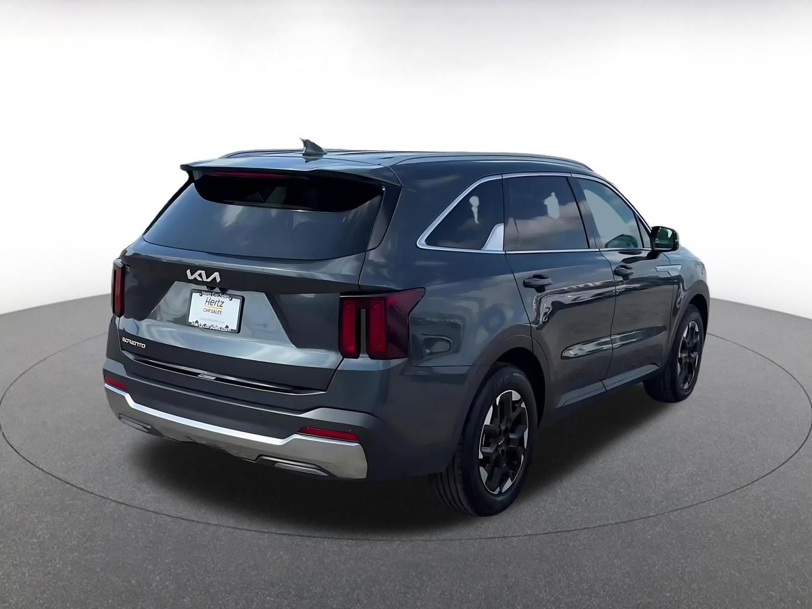 Thumbnail: 2024 Kia Sorento - 14