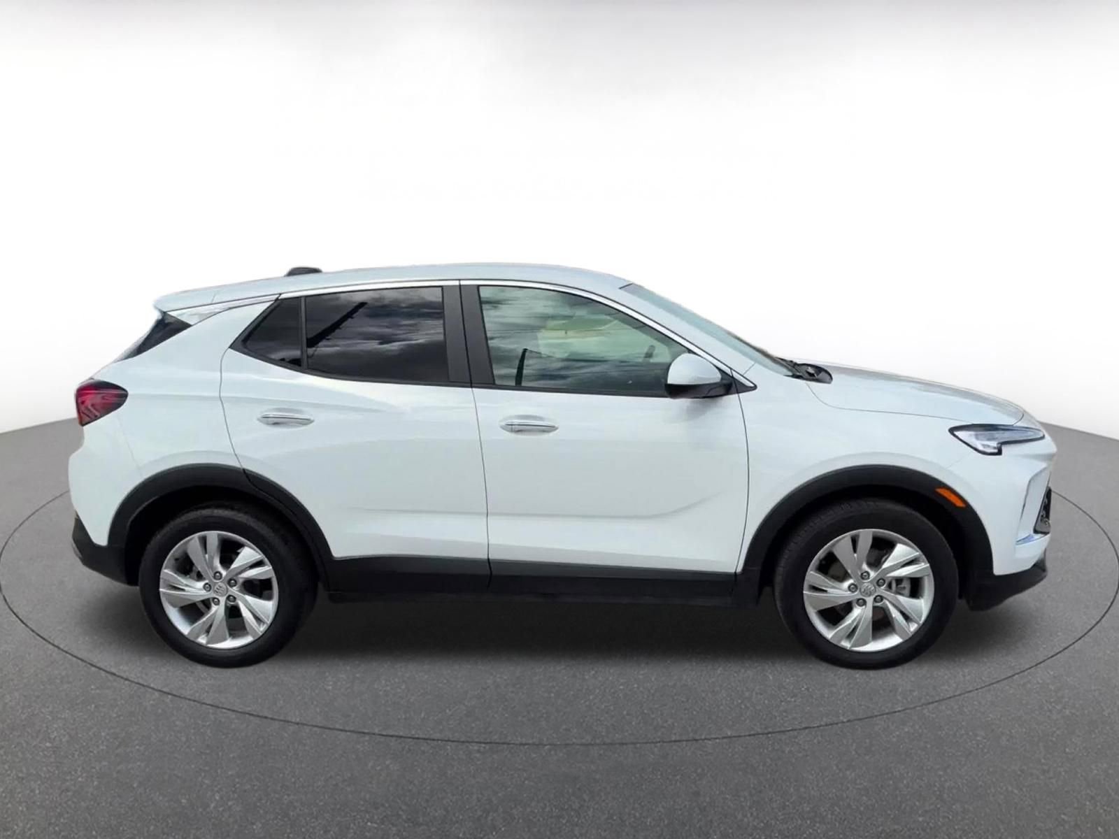 Thumbnail: 2025 Buick Encore GX - 16