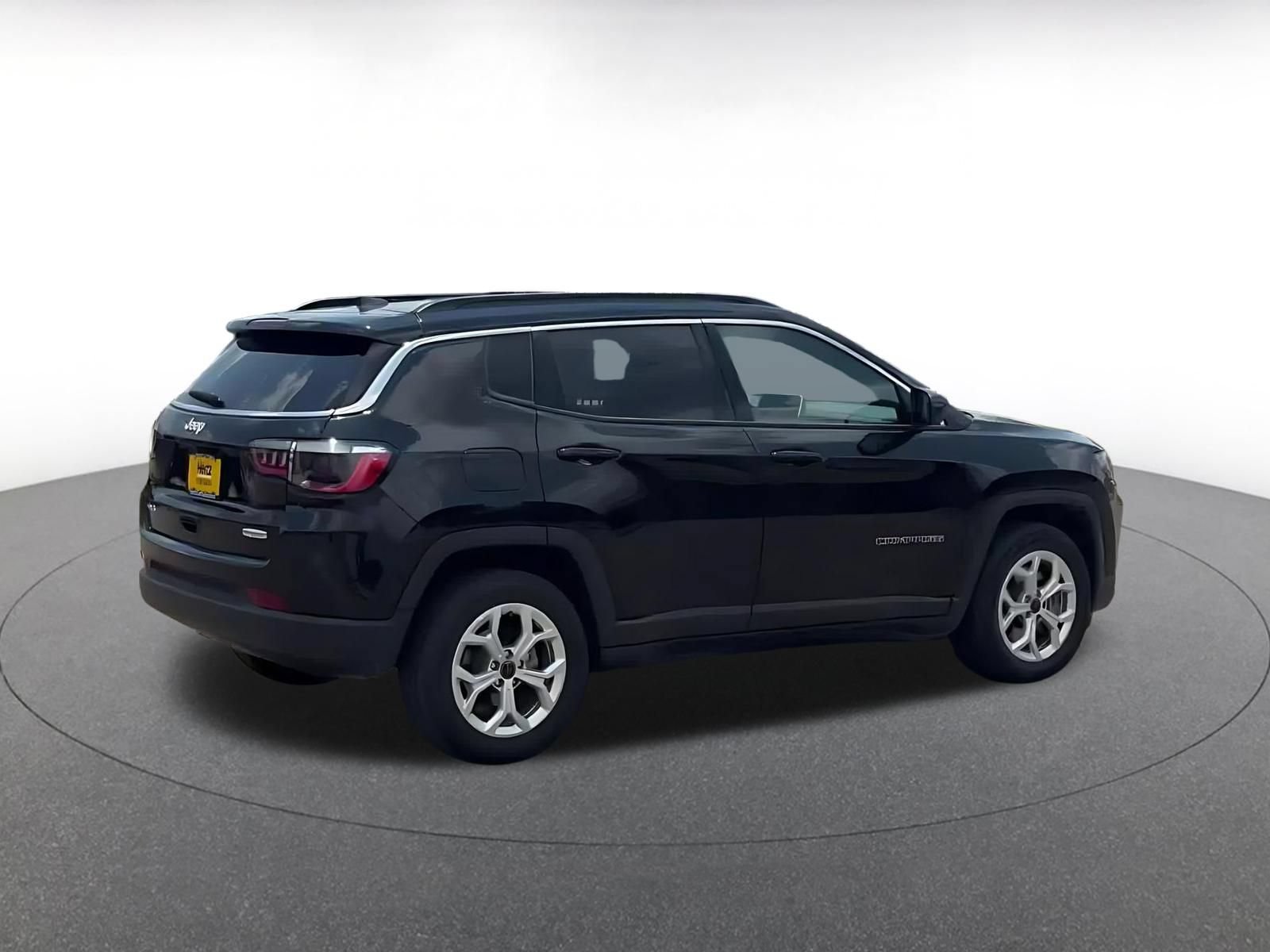 Thumbnail: 2025 Jeep Compass - 15