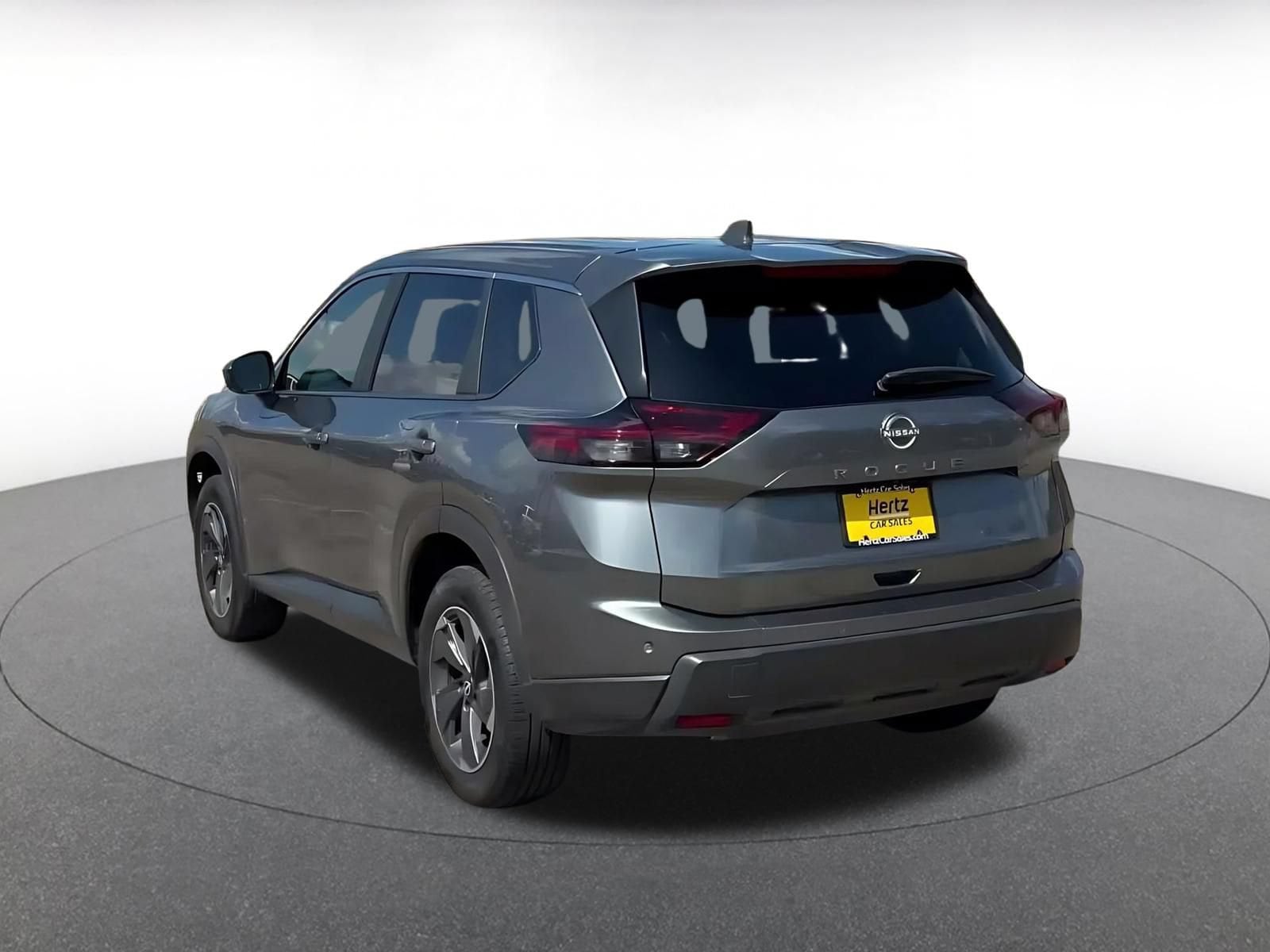 Thumbnail: 2025 Nissan Rogue - 10