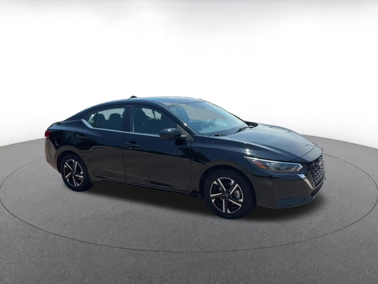 Thumbnail: 2025 Nissan Sentra - 2
