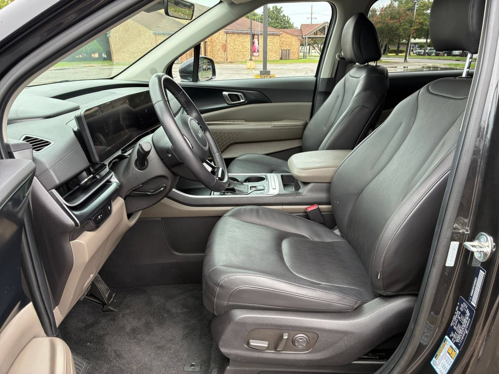 Thumbnail: 2026 Kia Carnival - 28