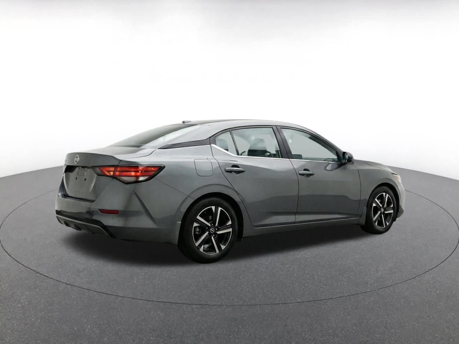 Thumbnail: 2025 Nissan Sentra - 9