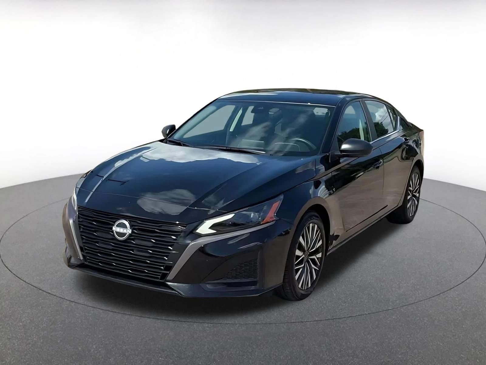 Thumbnail: 2026 Nissan Altima - 7