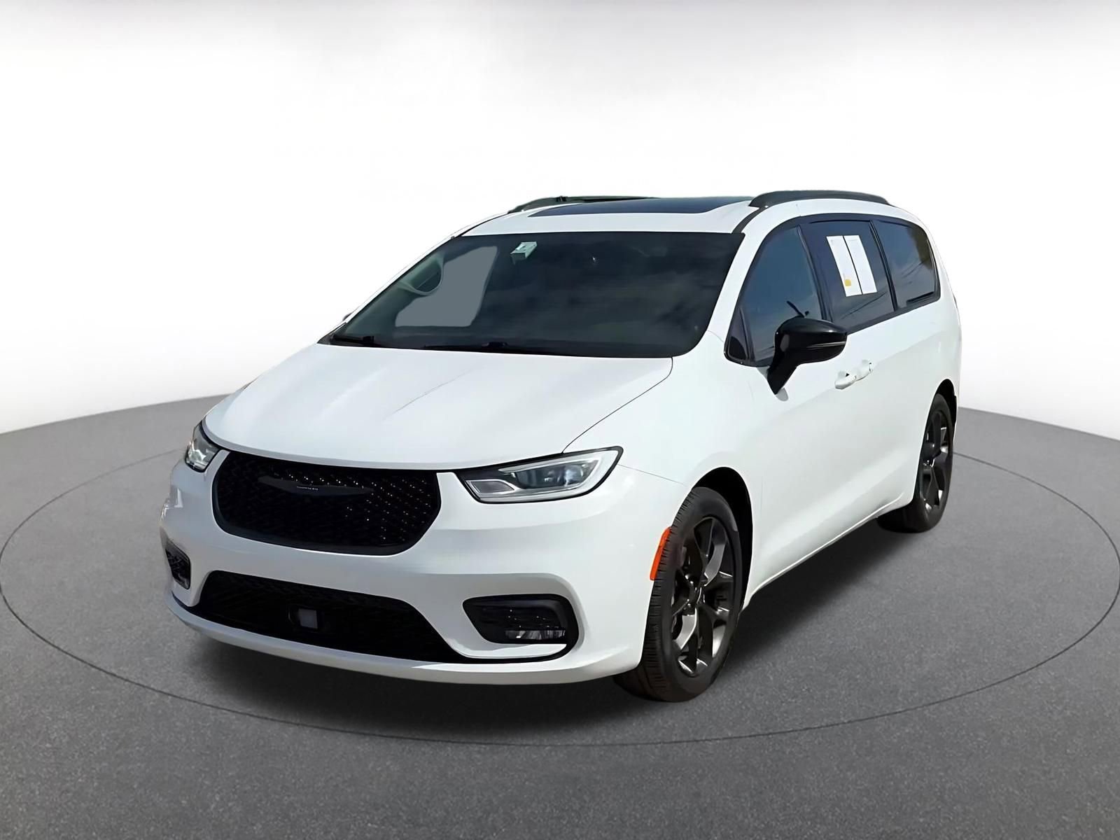 Thumbnail: 2025 Chrysler Pacifica - 7