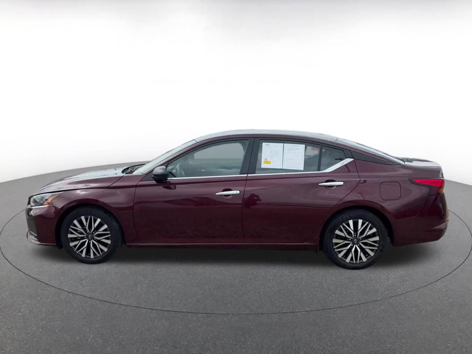Thumbnail: 2025 Nissan Altima - 7