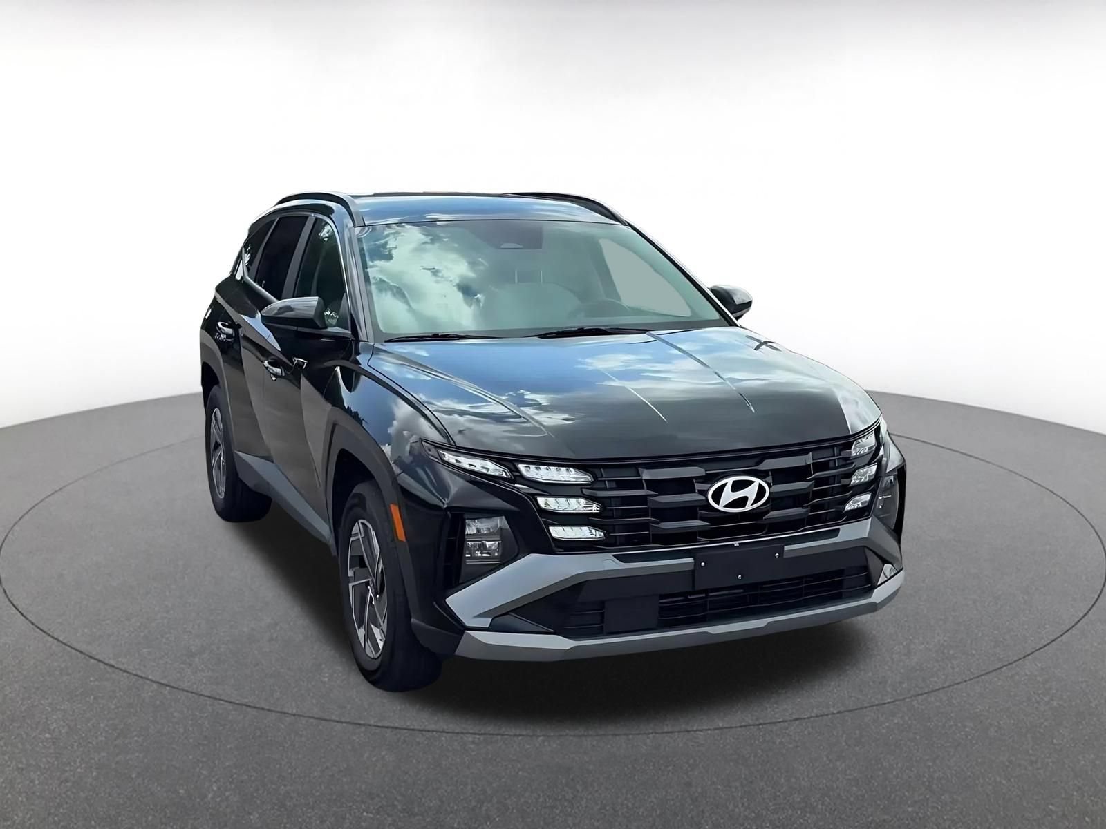 Thumbnail: 2025 Hyundai Tucson - 3
