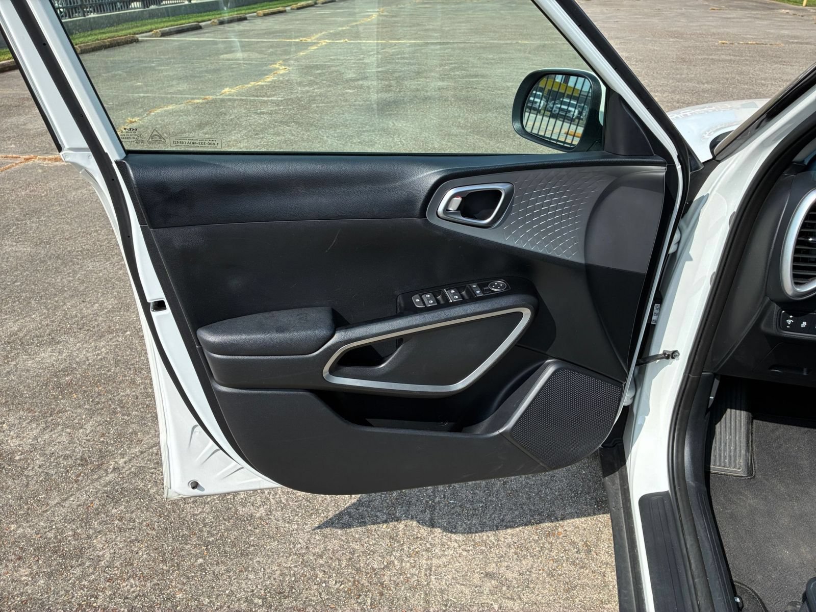 Thumbnail: 2025 Kia Soul - 18