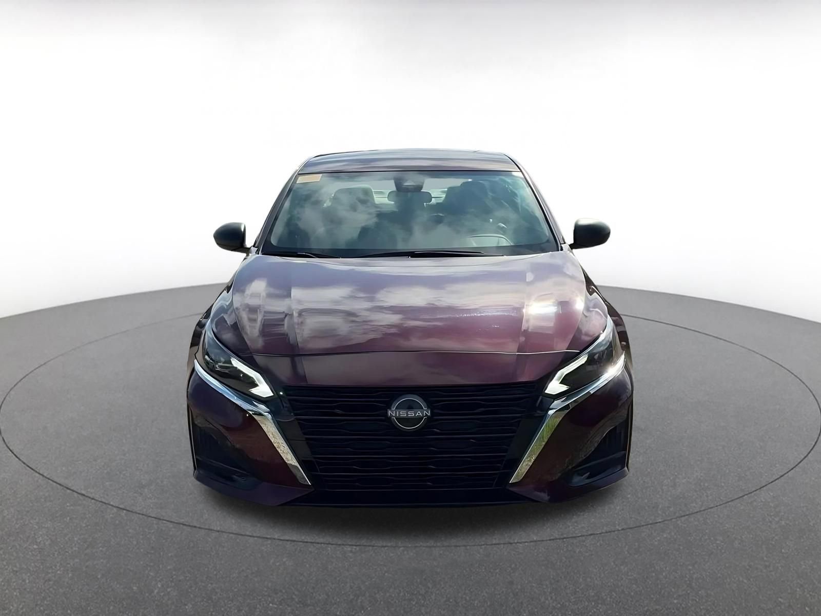 Thumbnail: 2025 Nissan Altima - 4