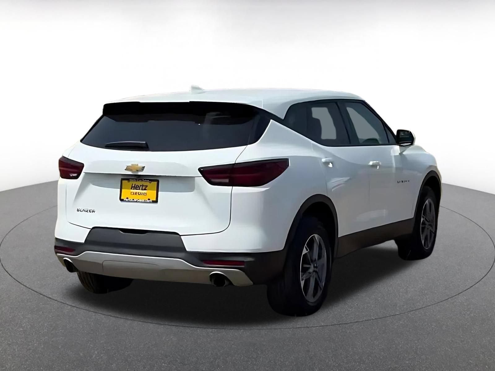 Thumbnail: 2025 Chevrolet Blazer - 14