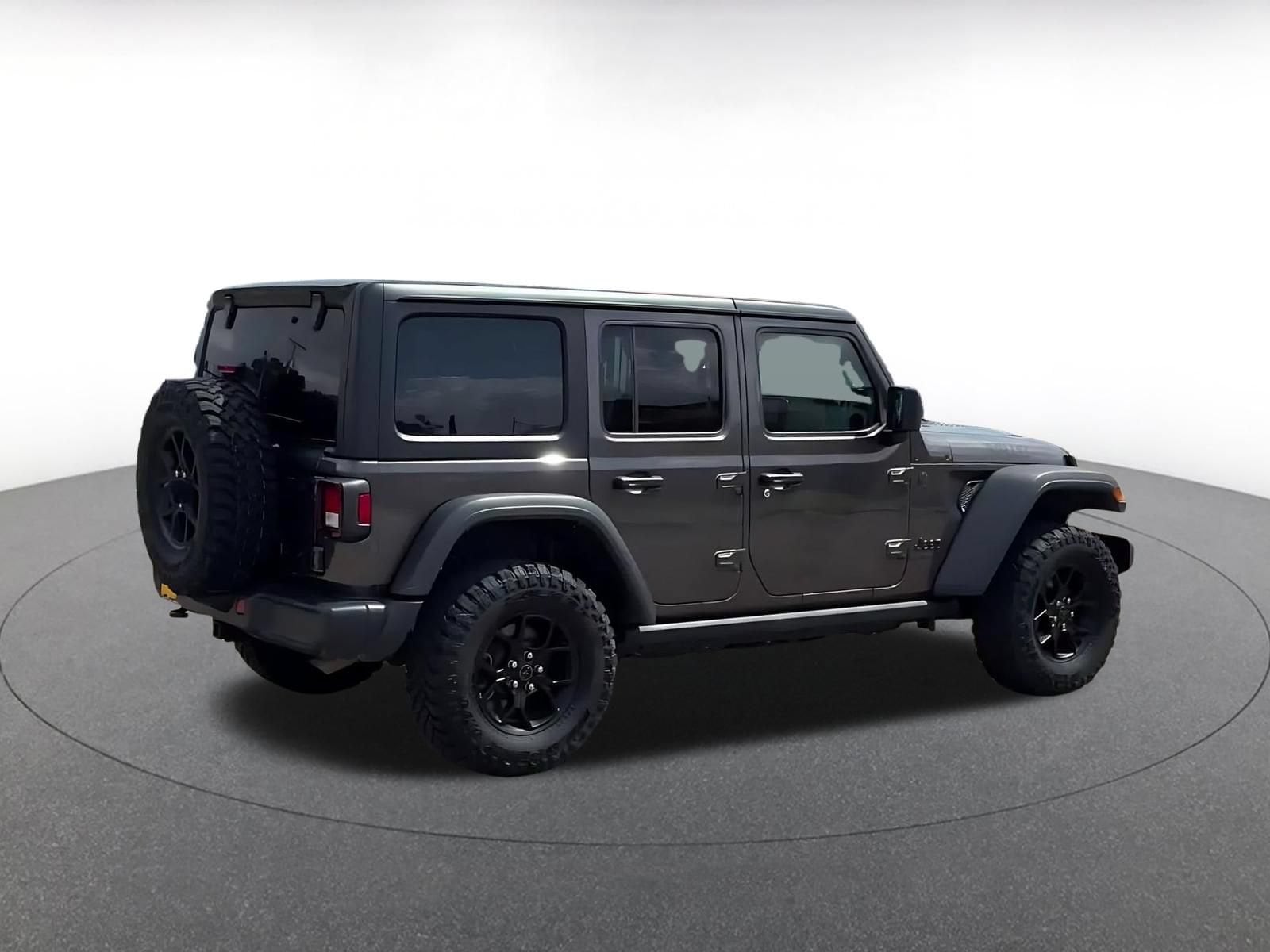 Thumbnail: 2025 Jeep Wrangler - 13