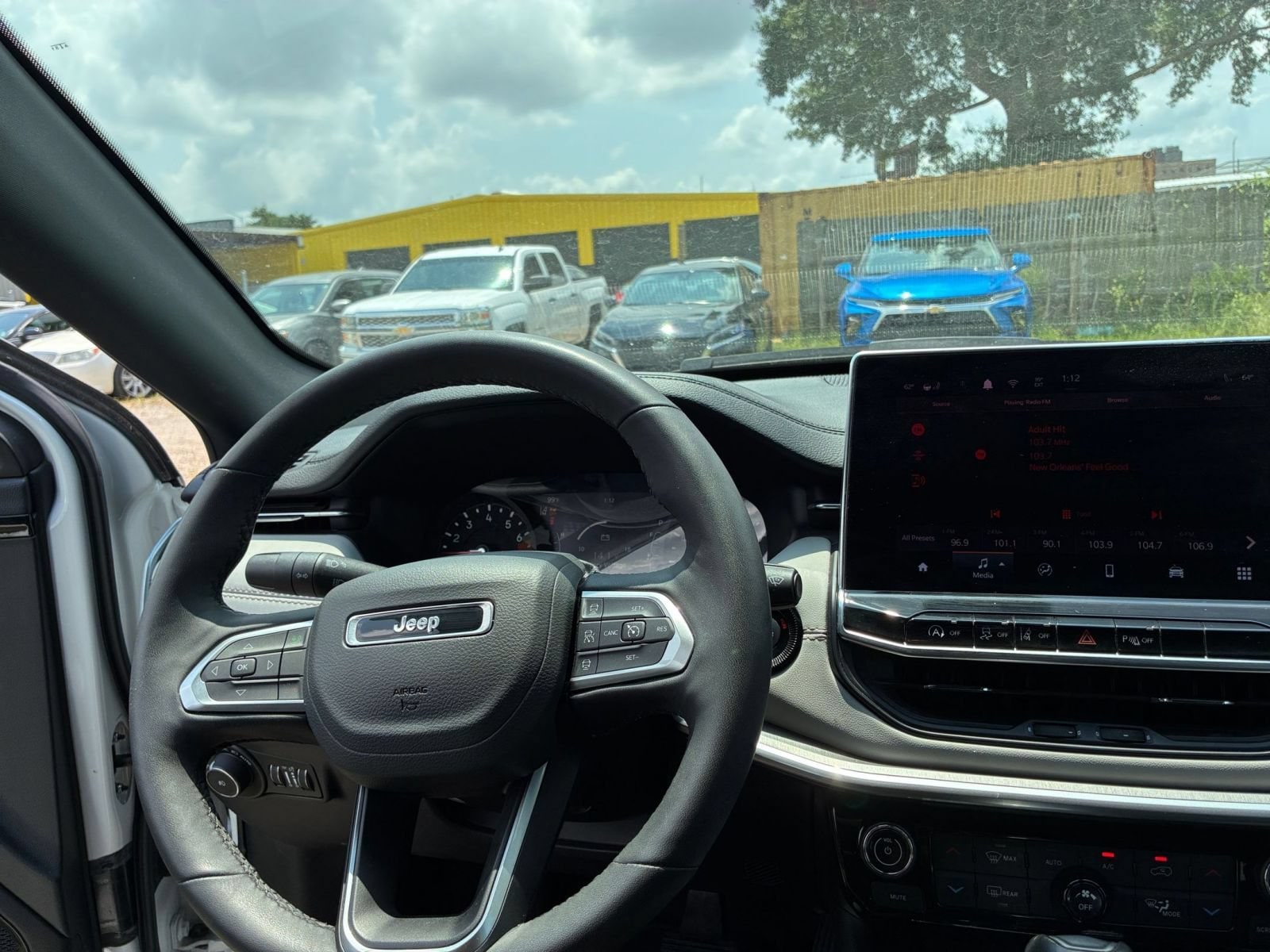 Thumbnail: 2025 Jeep Compass - 29