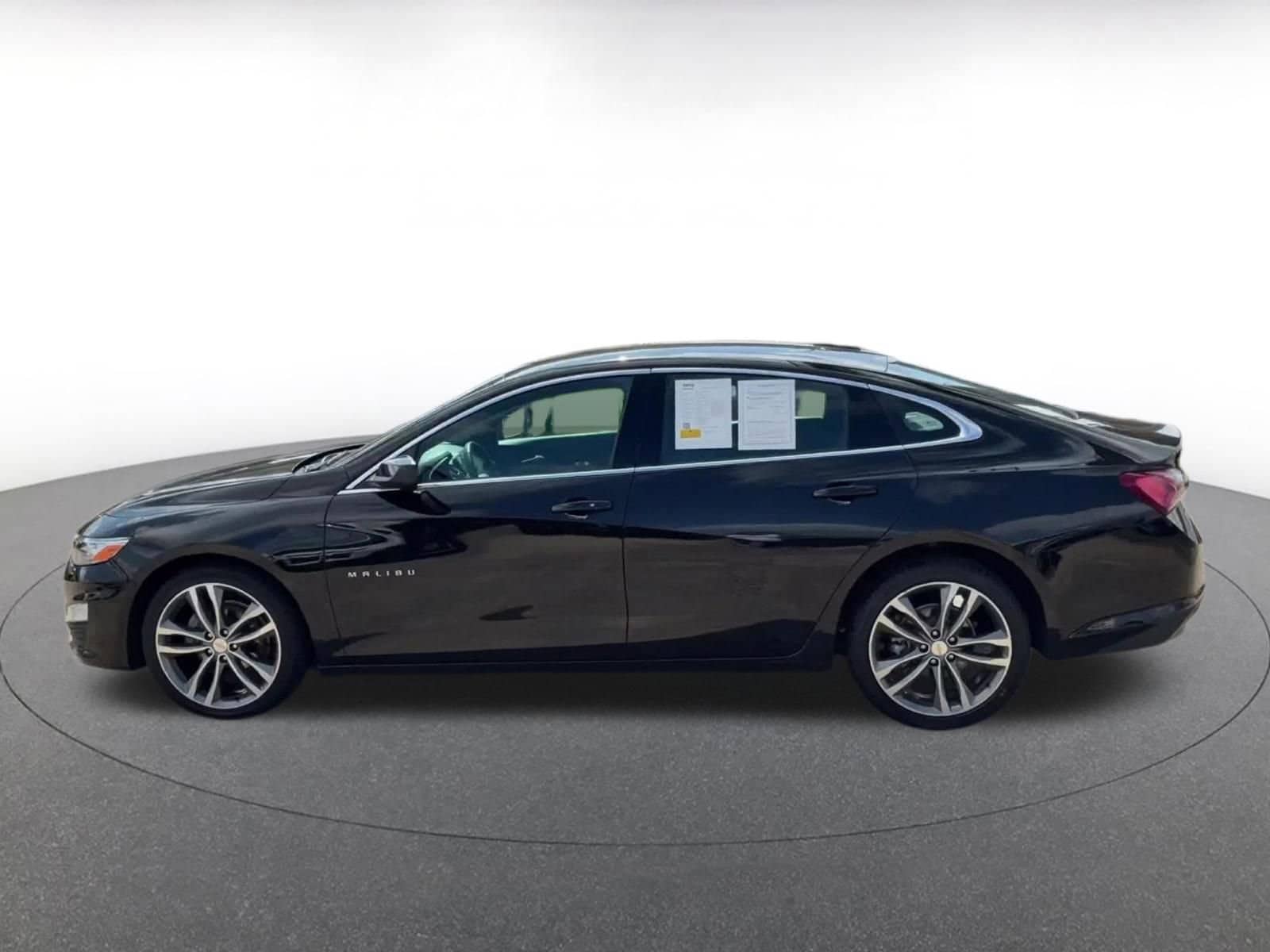 Thumbnail: 2024 Chevrolet Malibu - 9