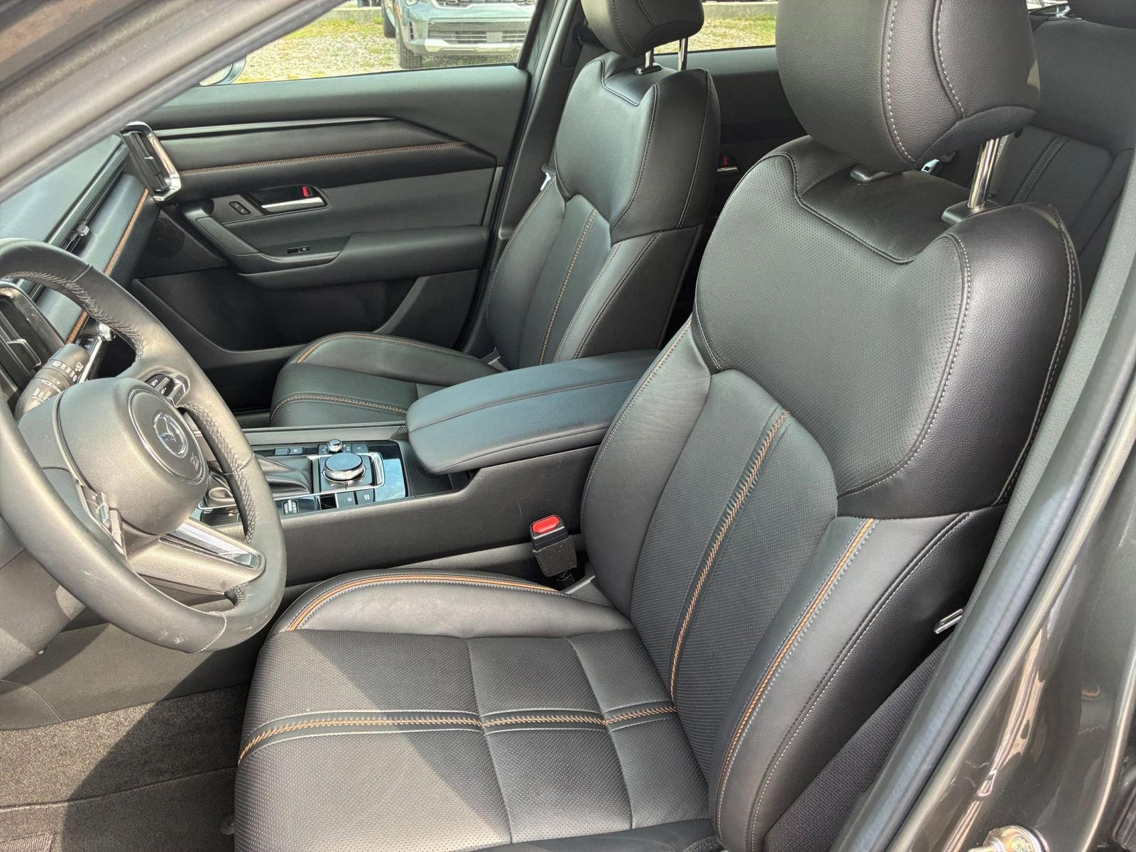 Thumbnail: 2025 Mazda CX-50 - 30