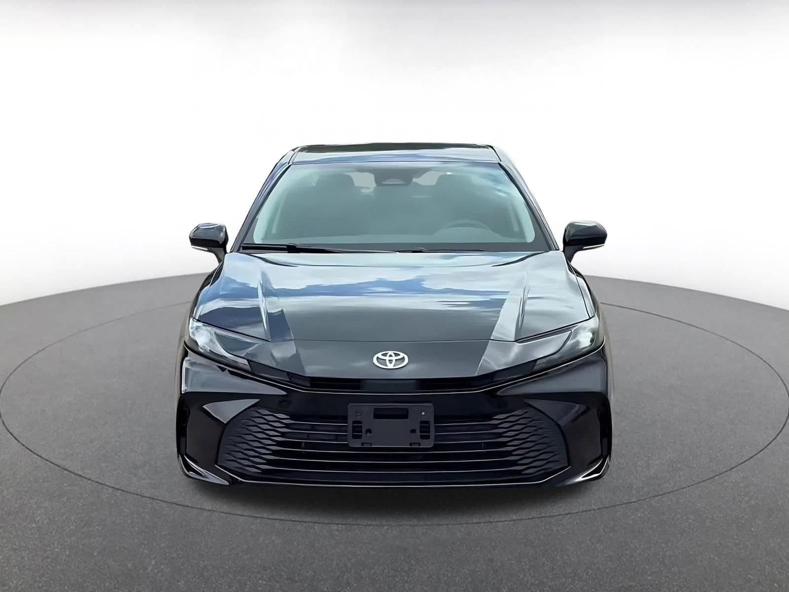 Thumbnail: 2025 Toyota Camry - 3