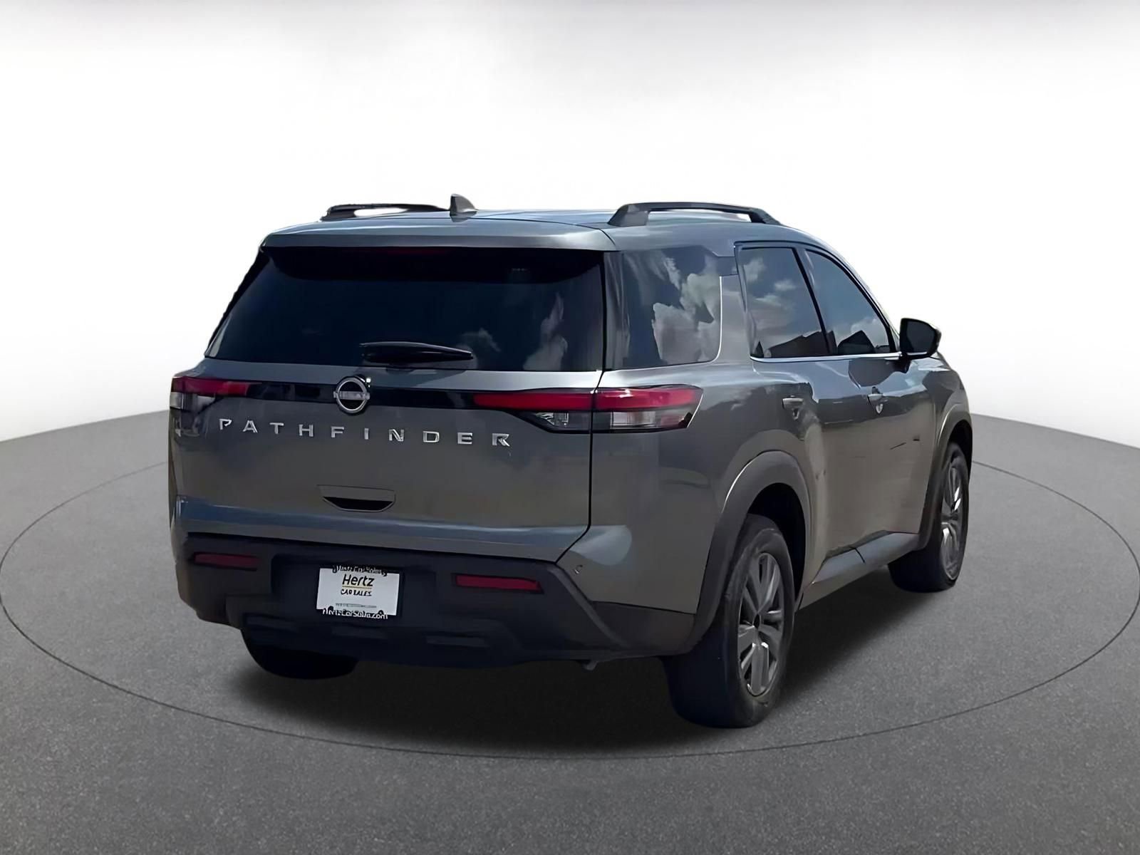 Thumbnail: 2025 Nissan Pathfinder - 14
