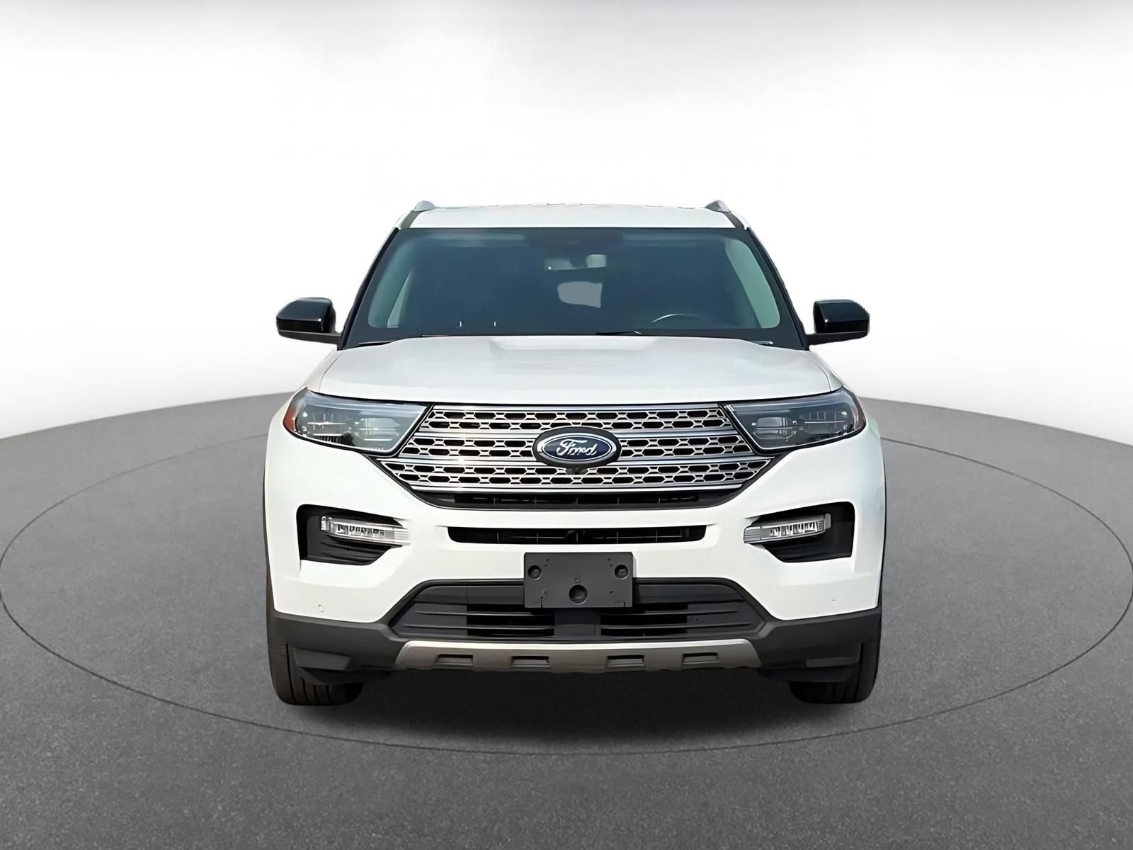Thumbnail: 2023 Ford Explorer - 4