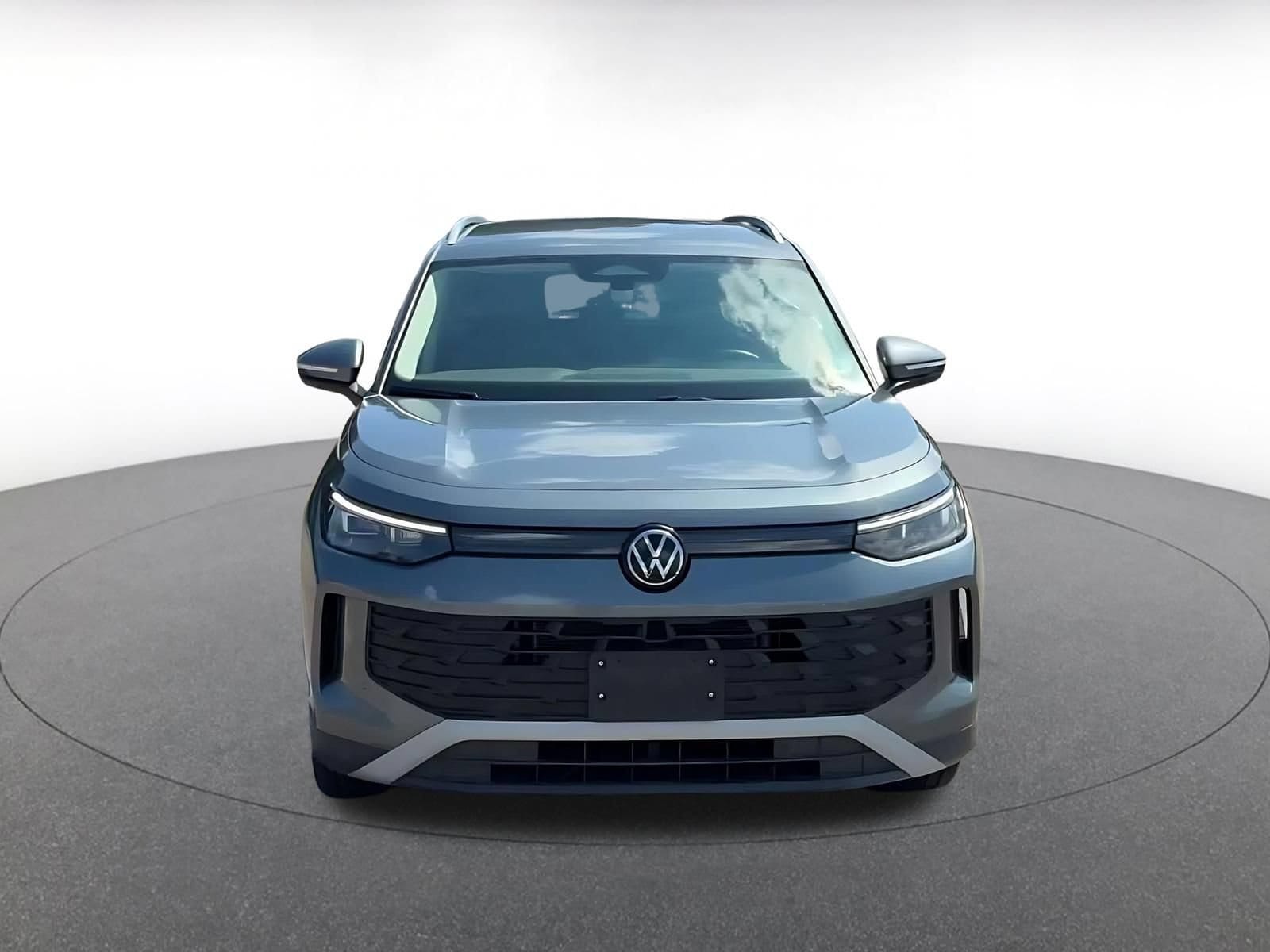 Thumbnail: 2026 Volkswagen Tiguan - 4