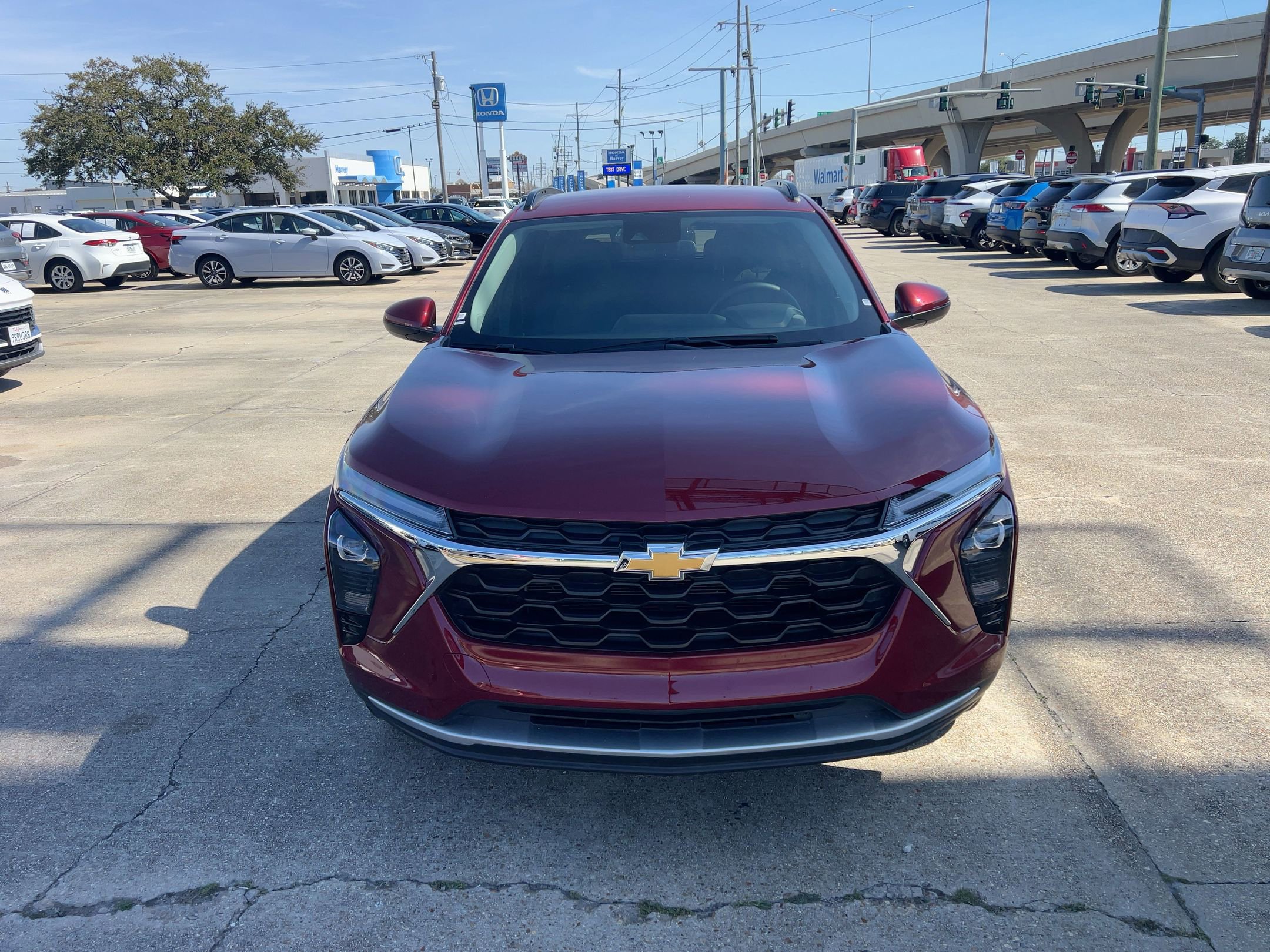 Thumbnail: 2025 Chevrolet Trax - 7