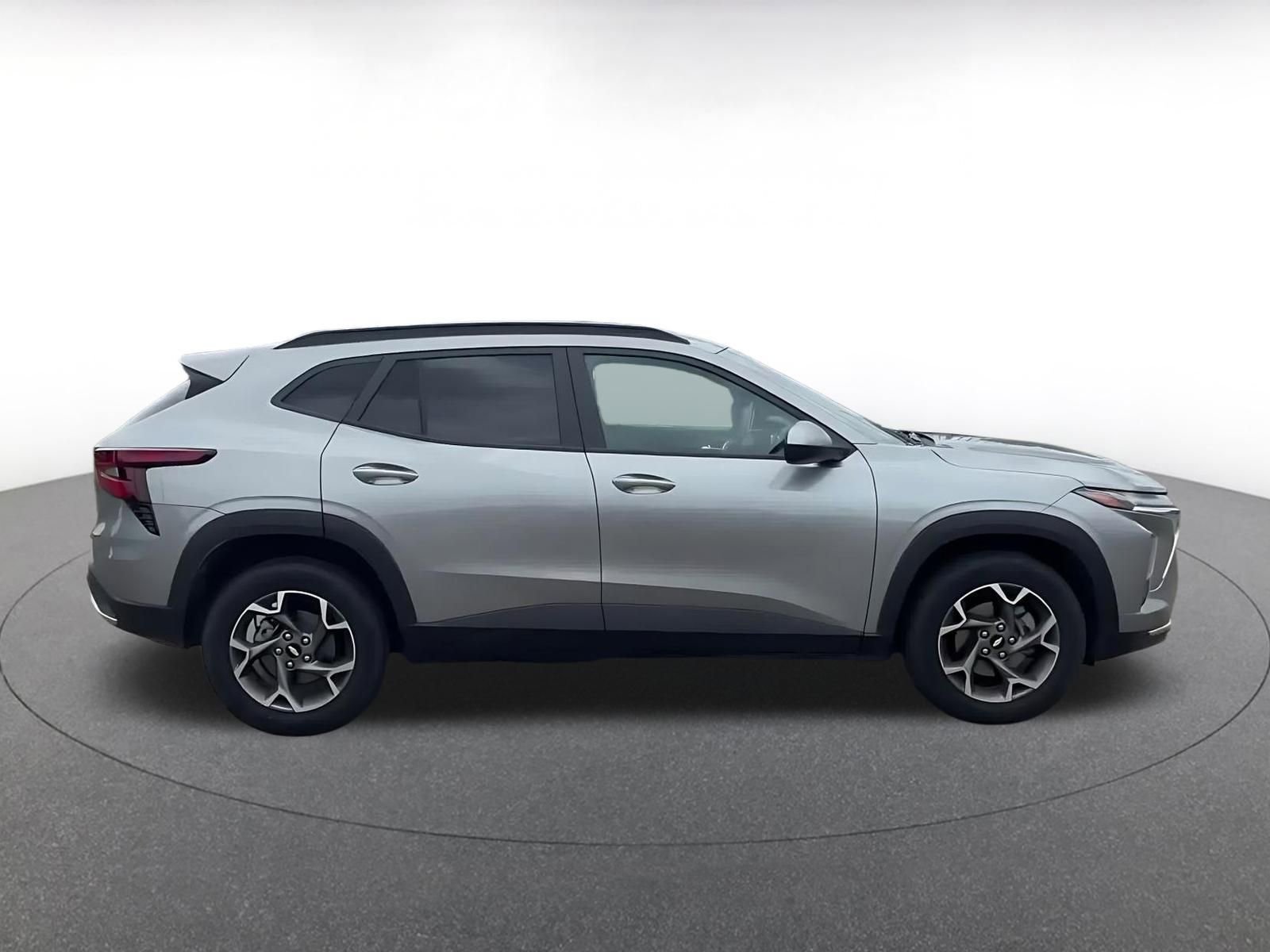 Thumbnail: 2025 Chevrolet Trax - 16