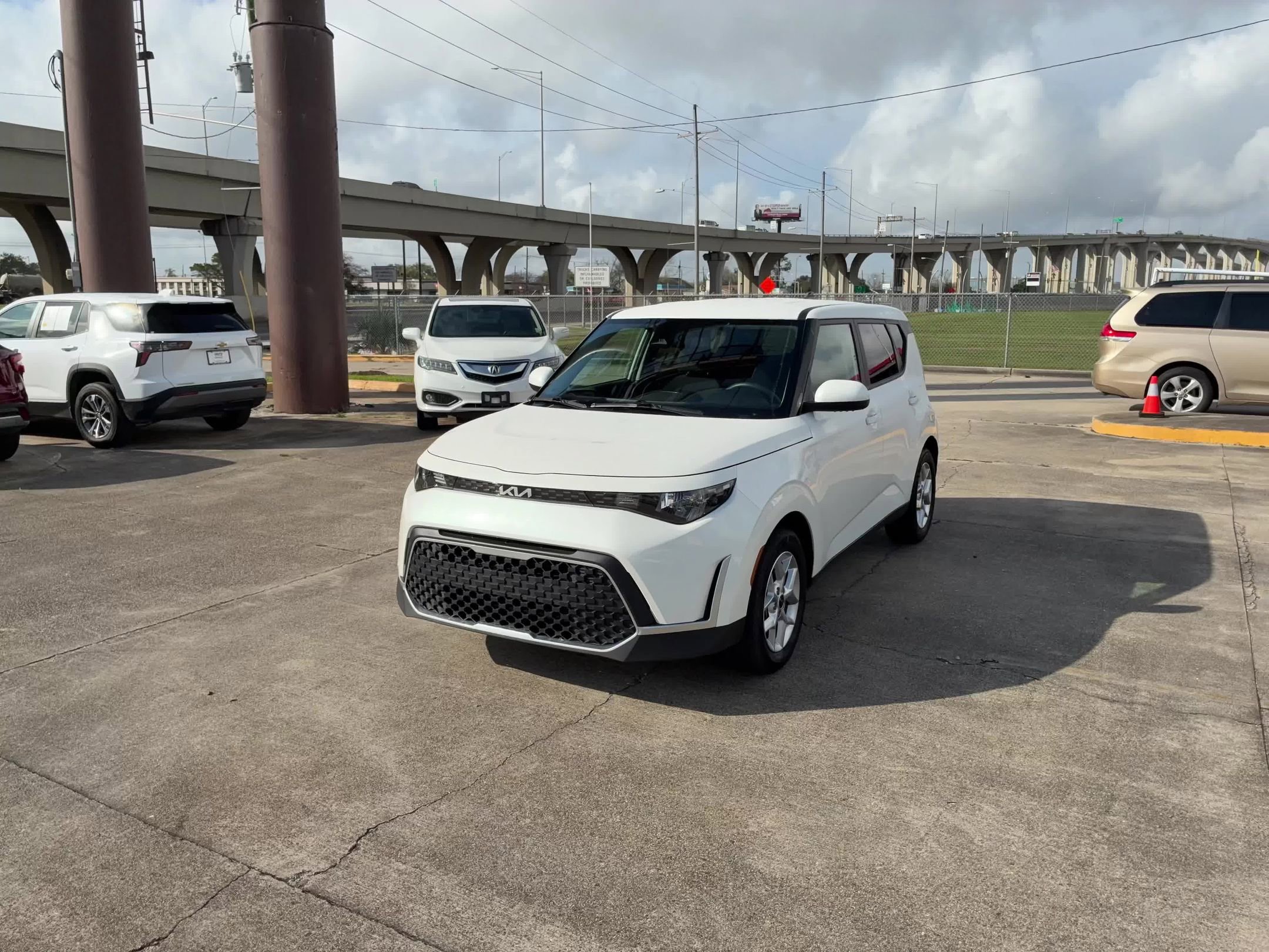 Thumbnail: 2025 Kia Soul - 8