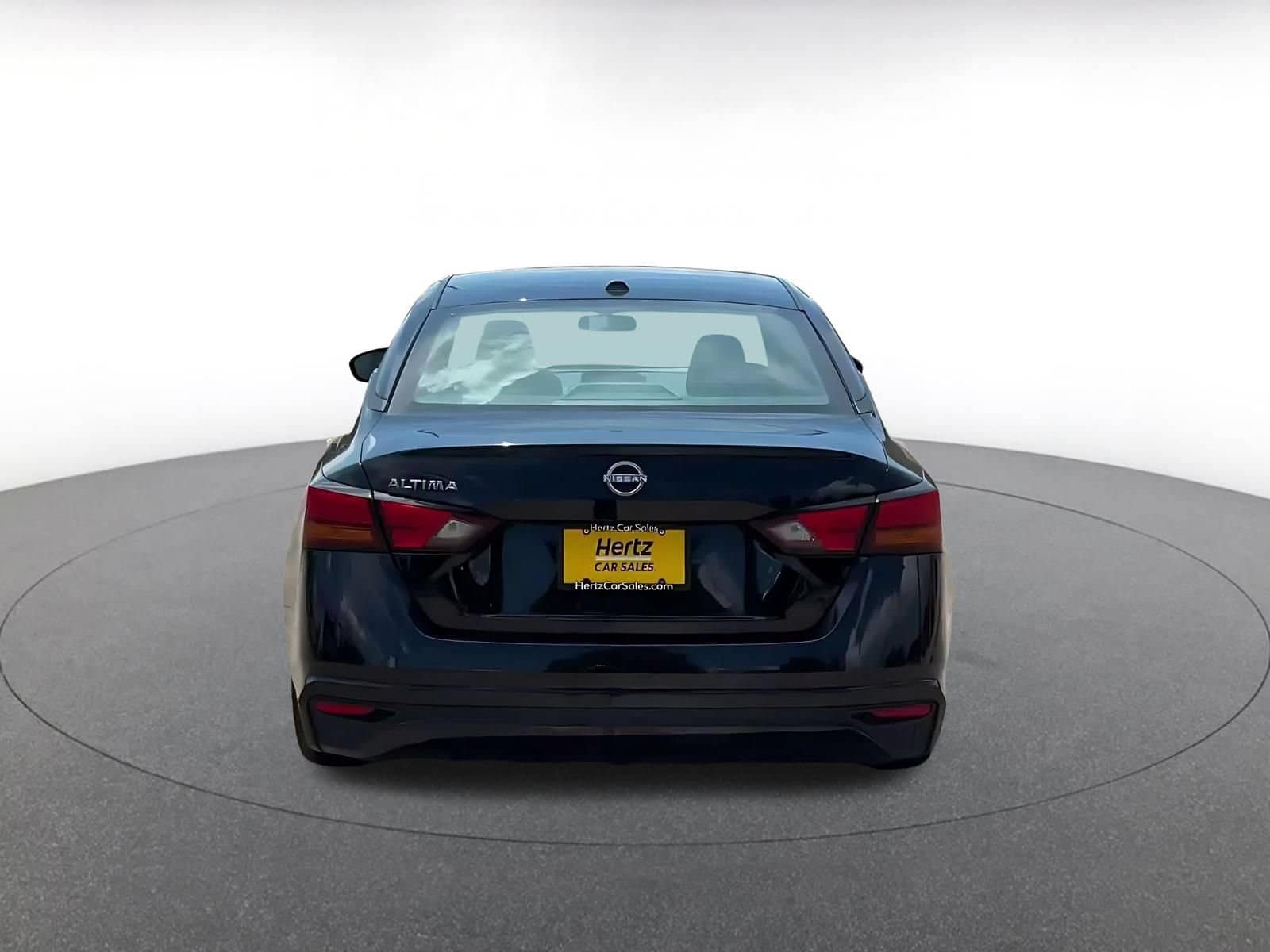 Thumbnail: 2025 Nissan Altima - 12