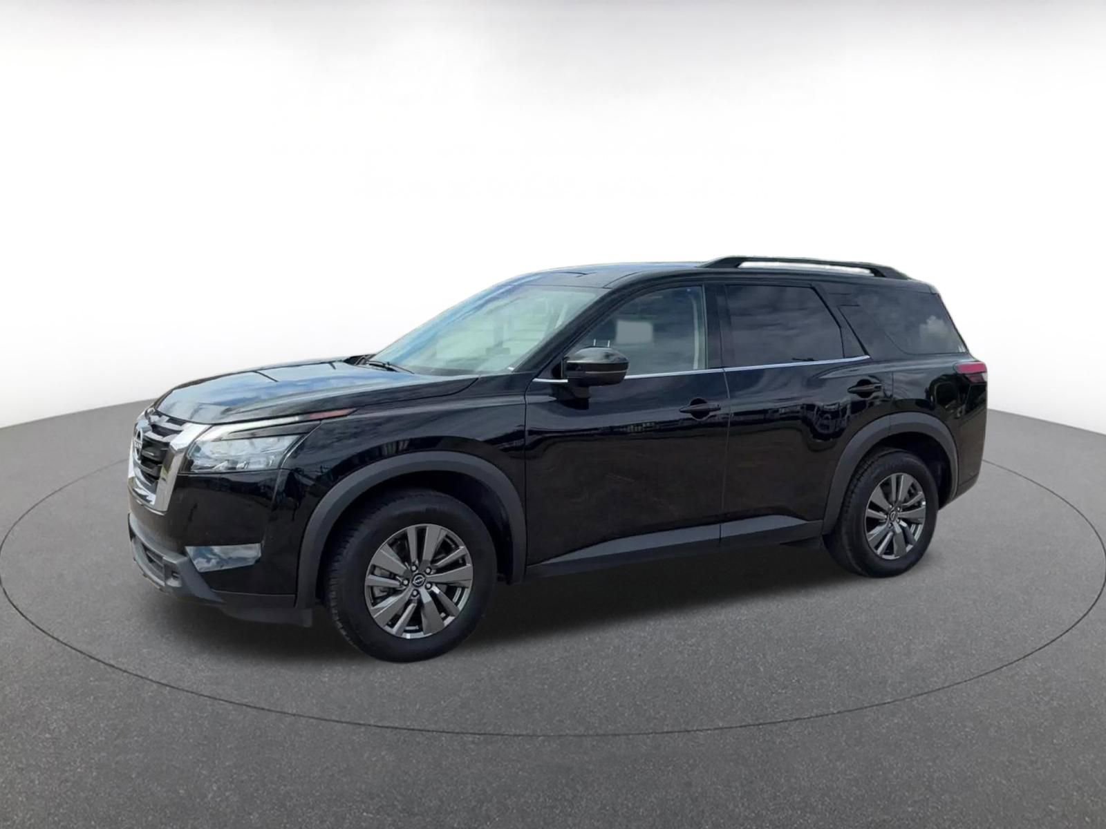 Thumbnail: 2025 Nissan Pathfinder - 8