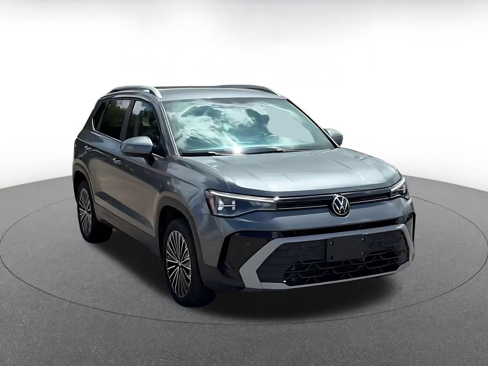 Thumbnail: 2026 Volkswagen Taos - 3