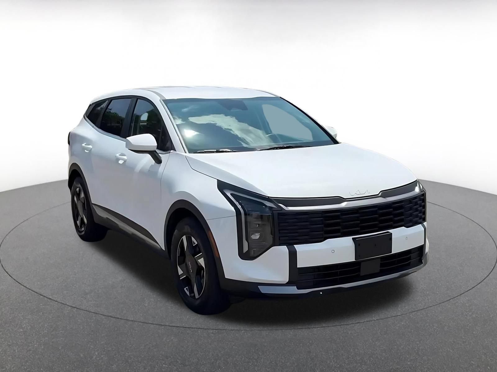 Thumbnail: 2026 Kia Sportage - 3