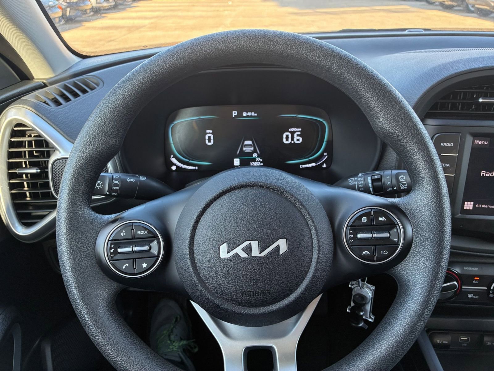 Thumbnail: 2025 Kia Soul - 32