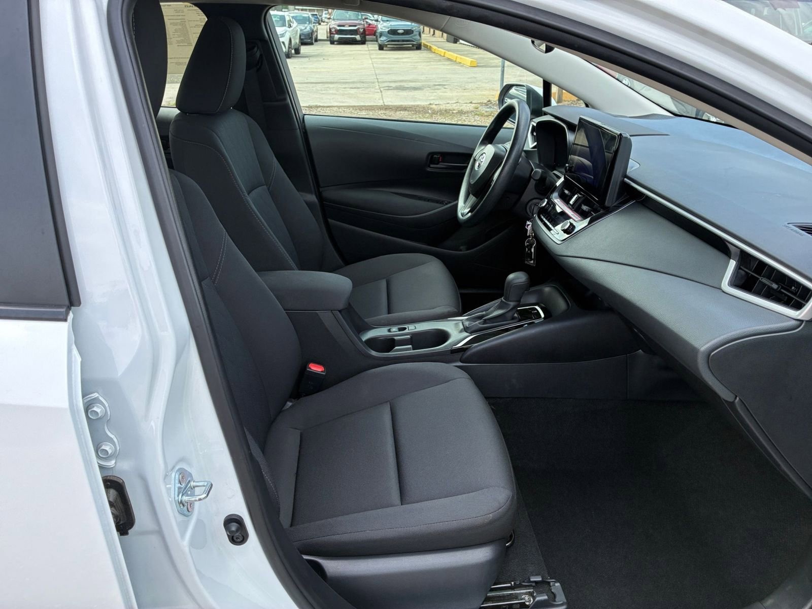 Thumbnail: 2025 Toyota Corolla - 34