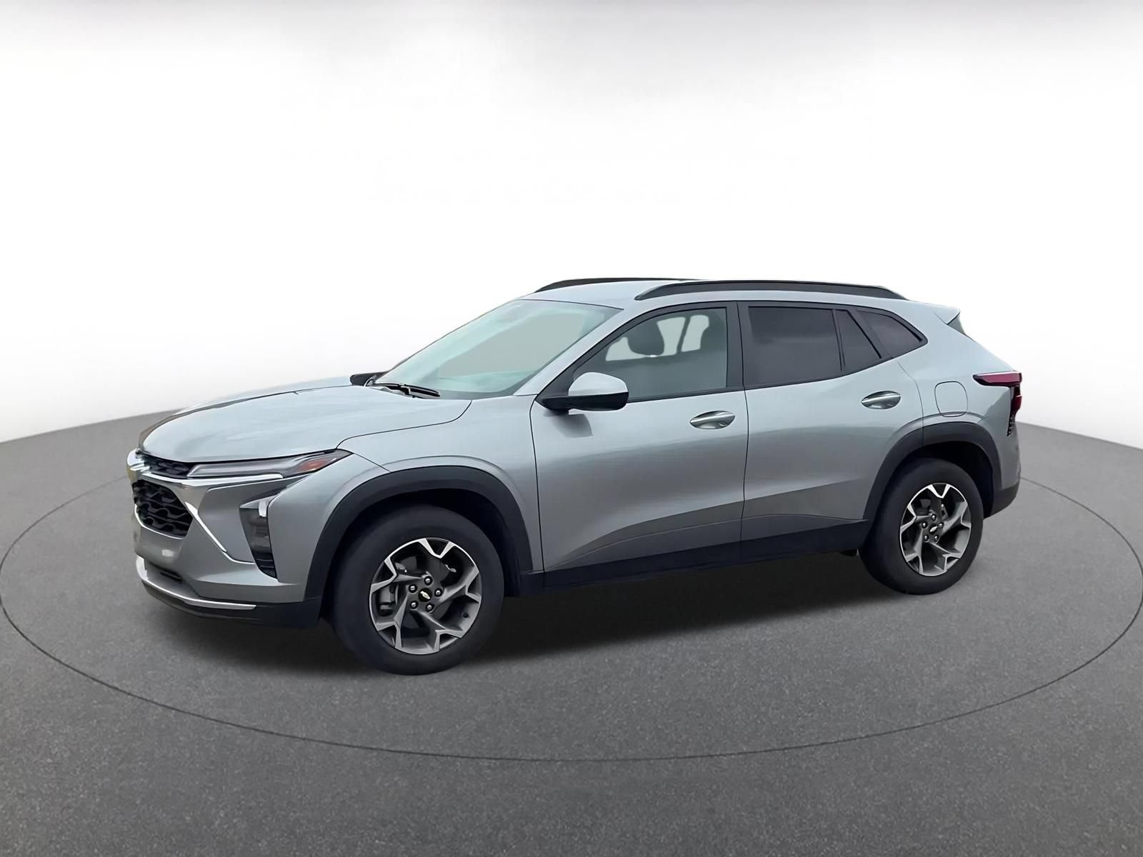 Thumbnail: 2025 Chevrolet Trax - 8