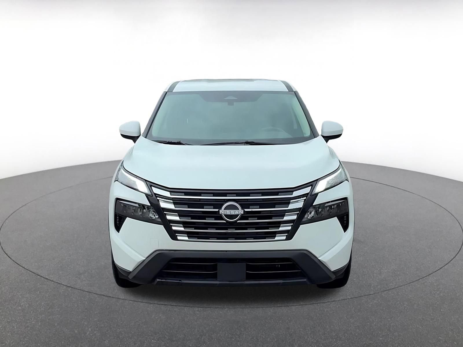 Thumbnail: 2025 Nissan Rogue - 4