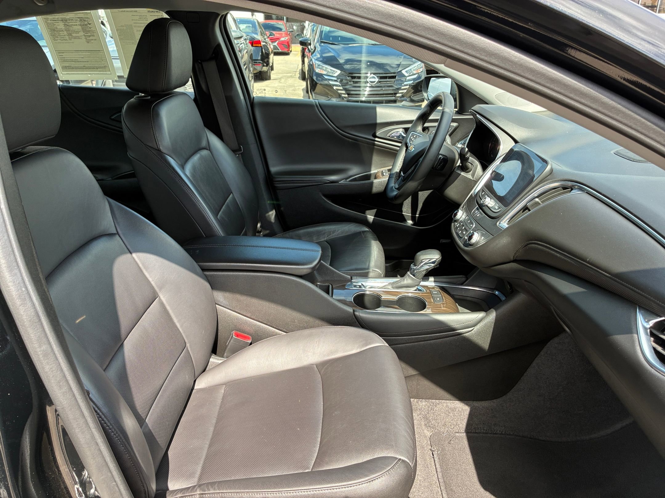 Thumbnail: 2024 Chevrolet Malibu - 32