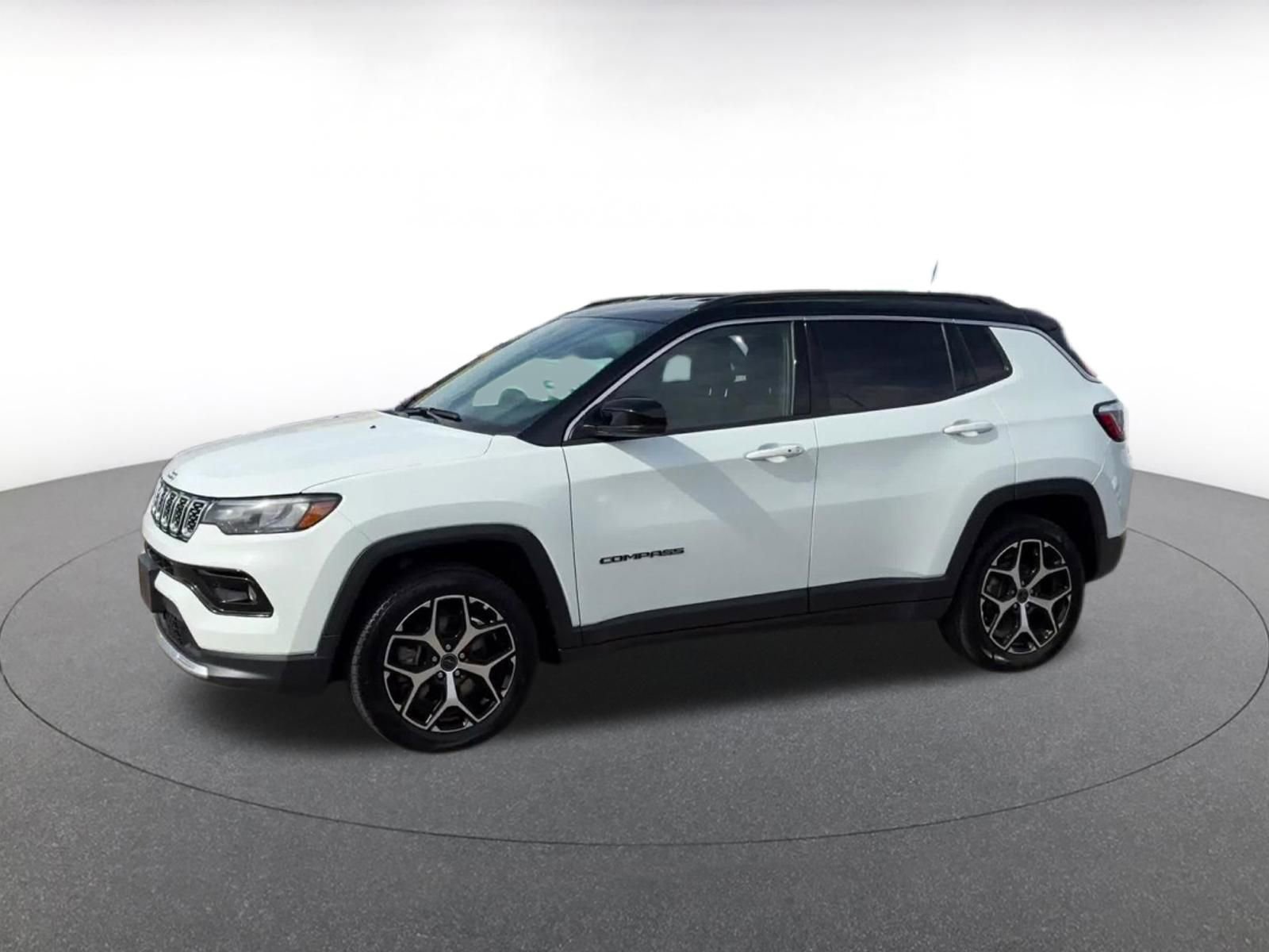 Thumbnail: 2025 Jeep Compass - 8