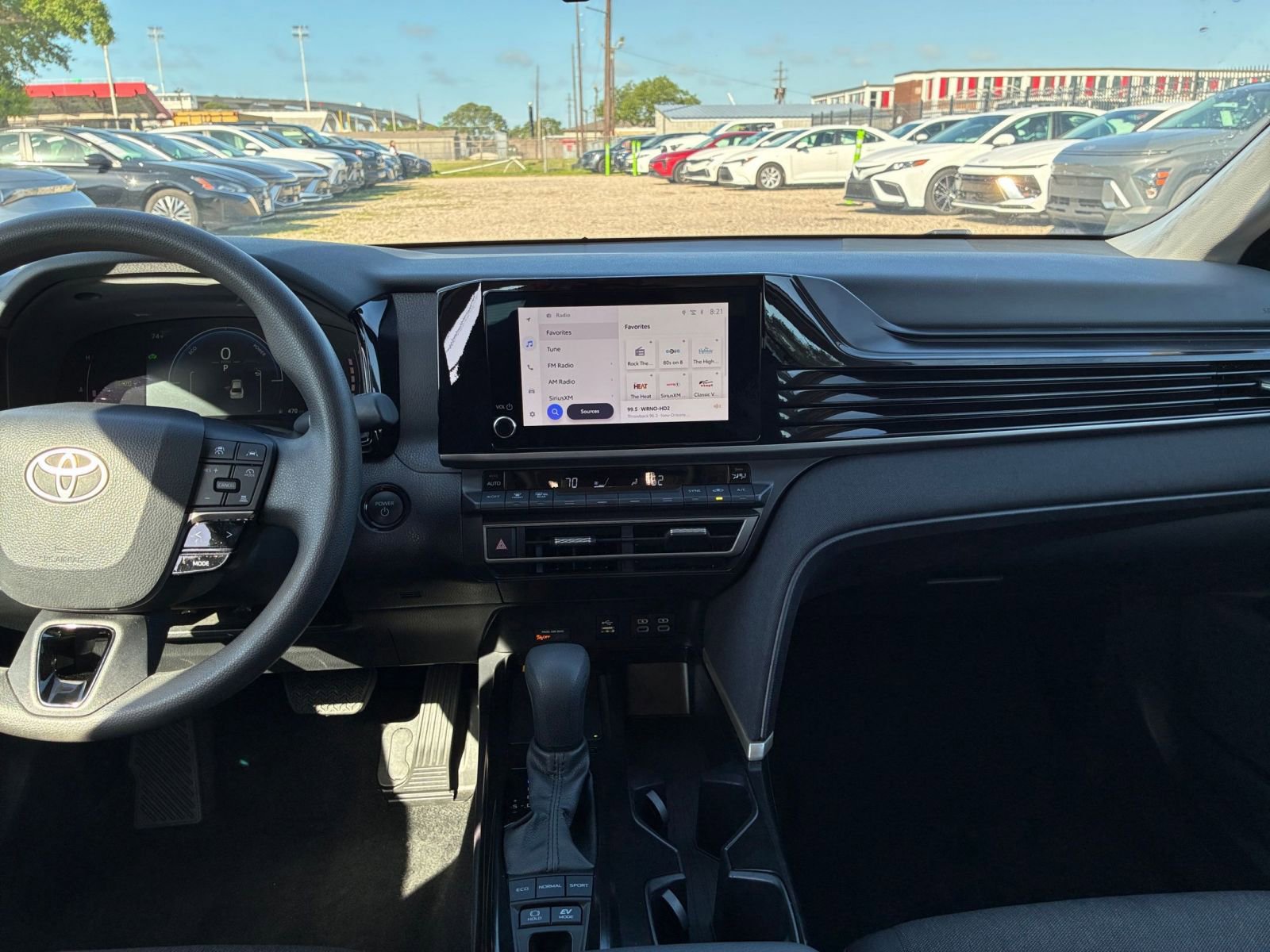 Thumbnail: 2025 Toyota Camry - 17