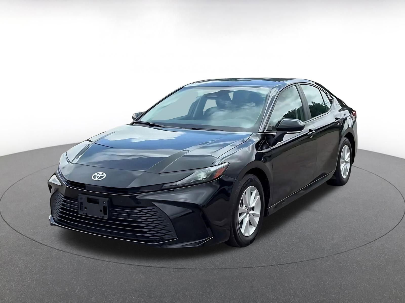 Thumbnail: 2025 Toyota Camry - 4