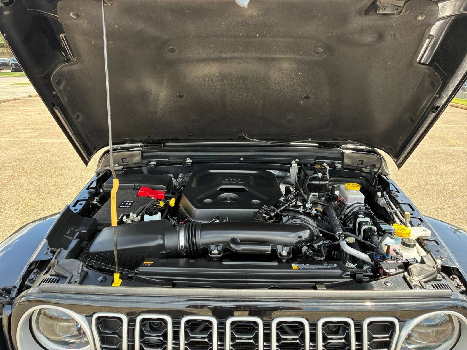Thumbnail: 2025 Jeep Wrangler - 27